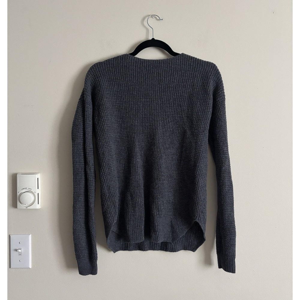Aritzia Wilfred Free XS Wool Pullover V Neck Sweater Textured‎ Knit Gray Neutral - Picture 5 of 5